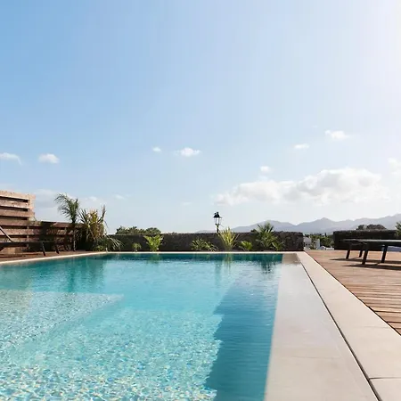 Estelinas - Luxurious 5 Bedroom - Stunning Sea Views - Jacuzzi * Puerto del Carmen (Lanzarote)