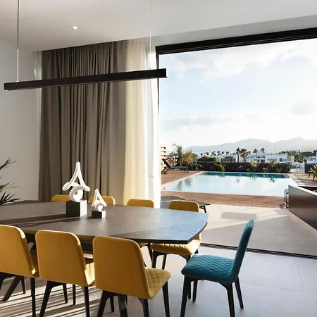 Estelinas - Luxurious 5 Bedroom - Stunning Sea Views - Jacuzzi